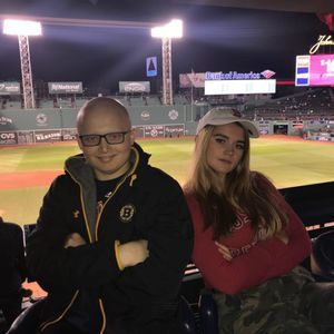 Meet your Posher, Casey